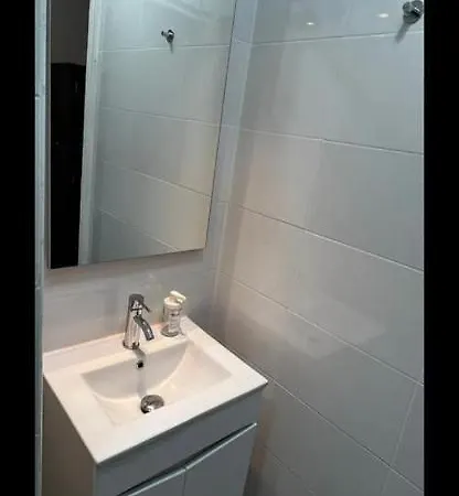 Homestay Conde Do Redondo Lisbon