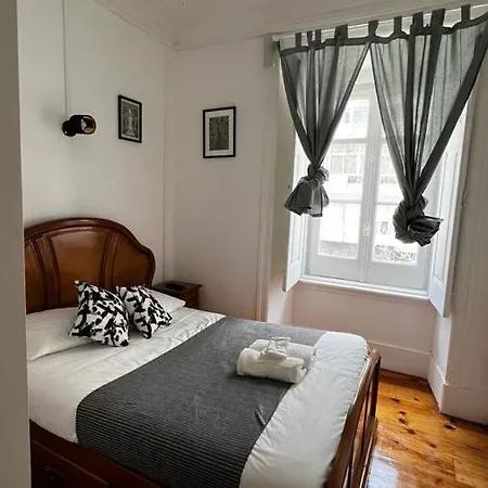 Homestay Apartamento Conde Do Redondo Lisbon