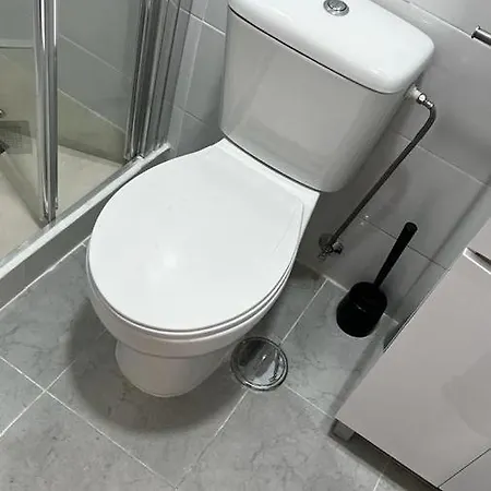 Apartamento Conde Do Redondo * Lisbon